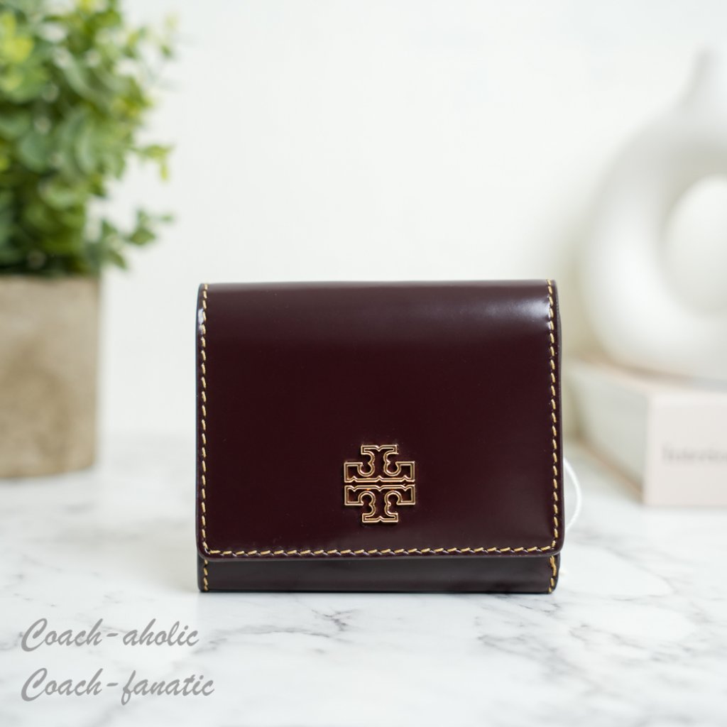 Tory Burch Britten Smooth Compact Leather Wallet In Tempranillo Nwt